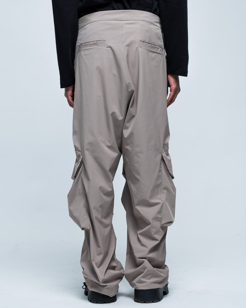 Wide Cargo Nylon Beige