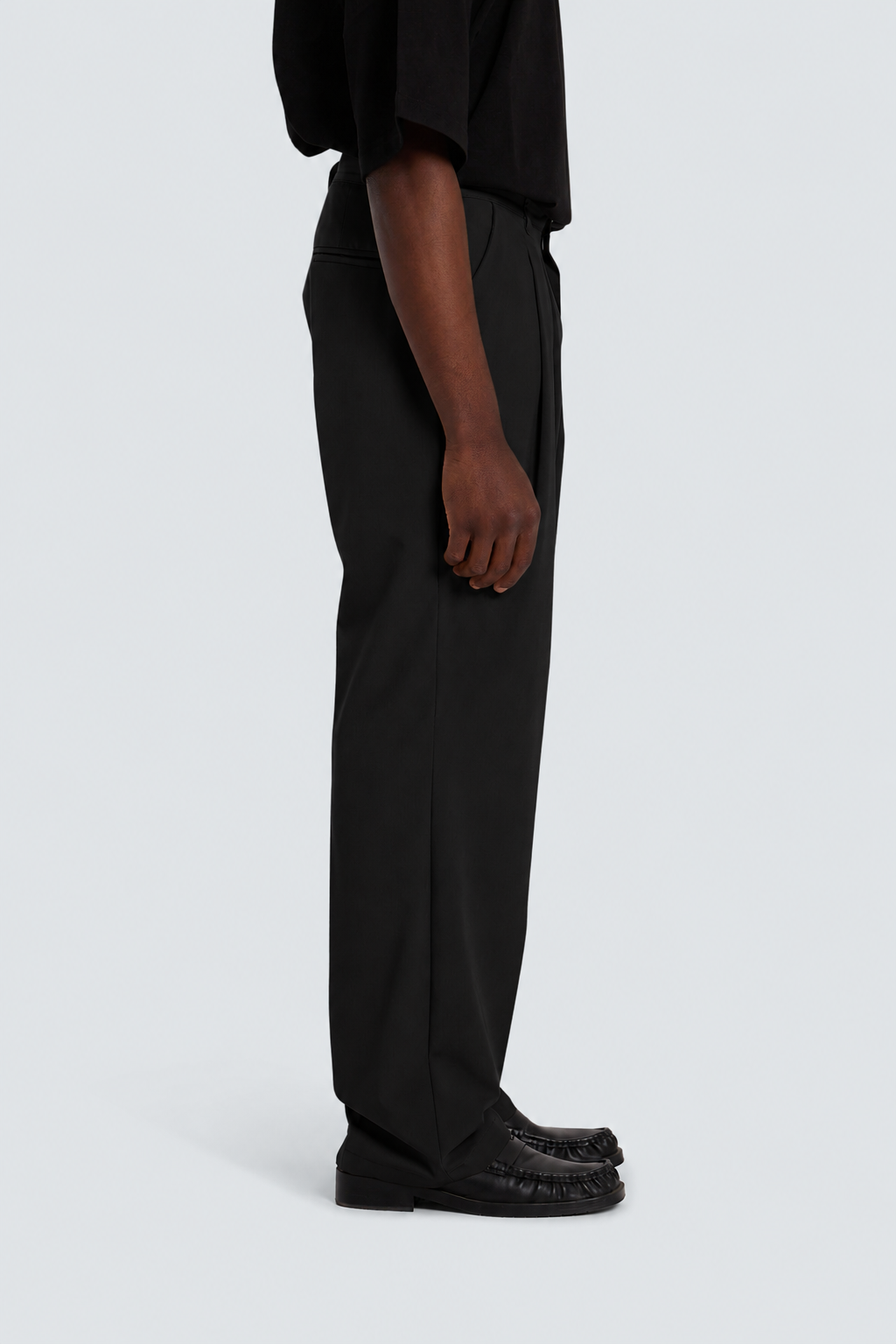 Ami Classic Fit Pant Black