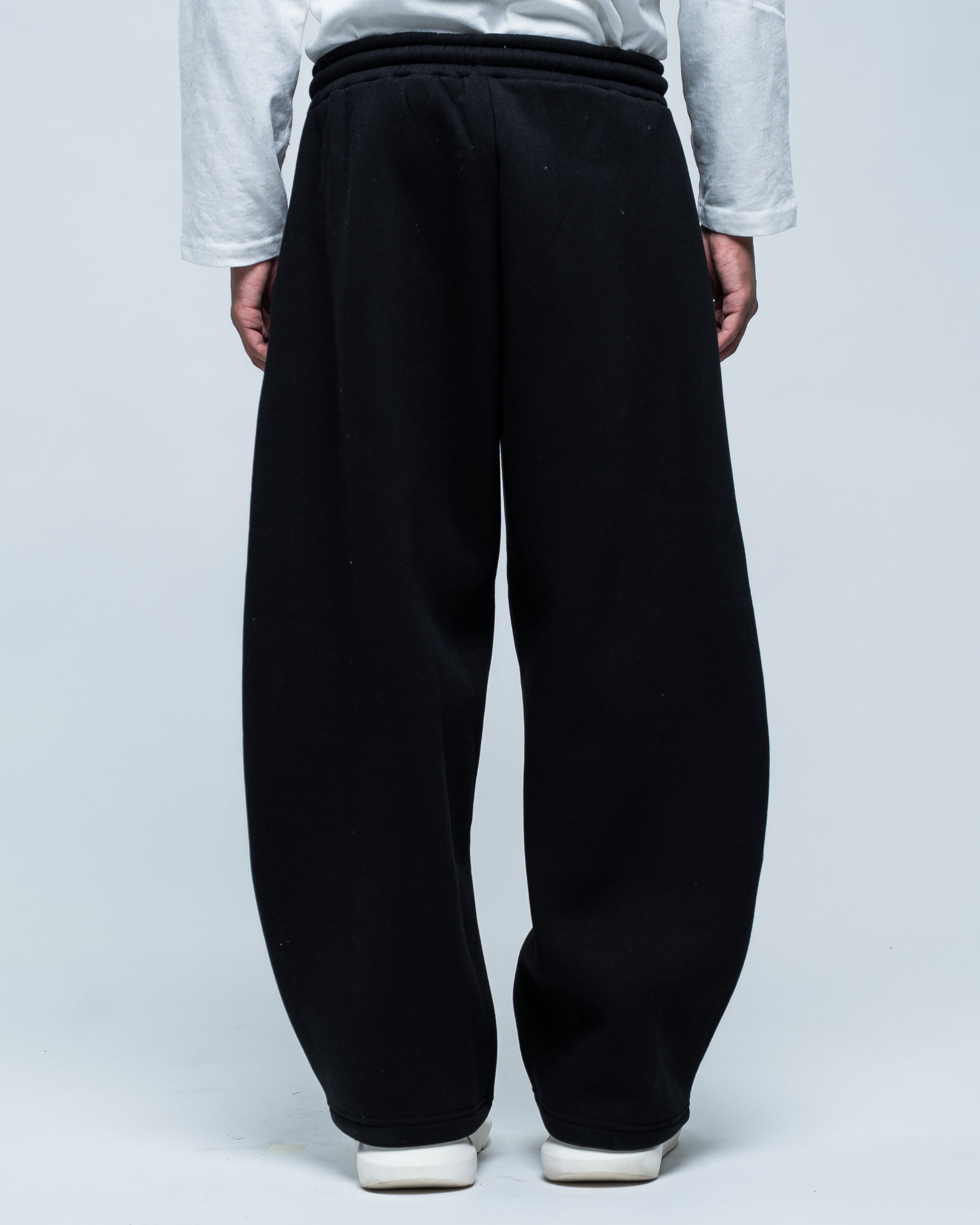 Balloon Sweatpant Black