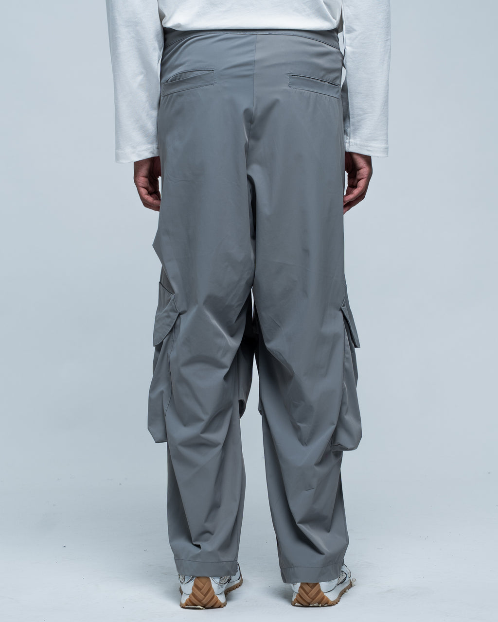 Utility Wide Cargo Nylon Grey