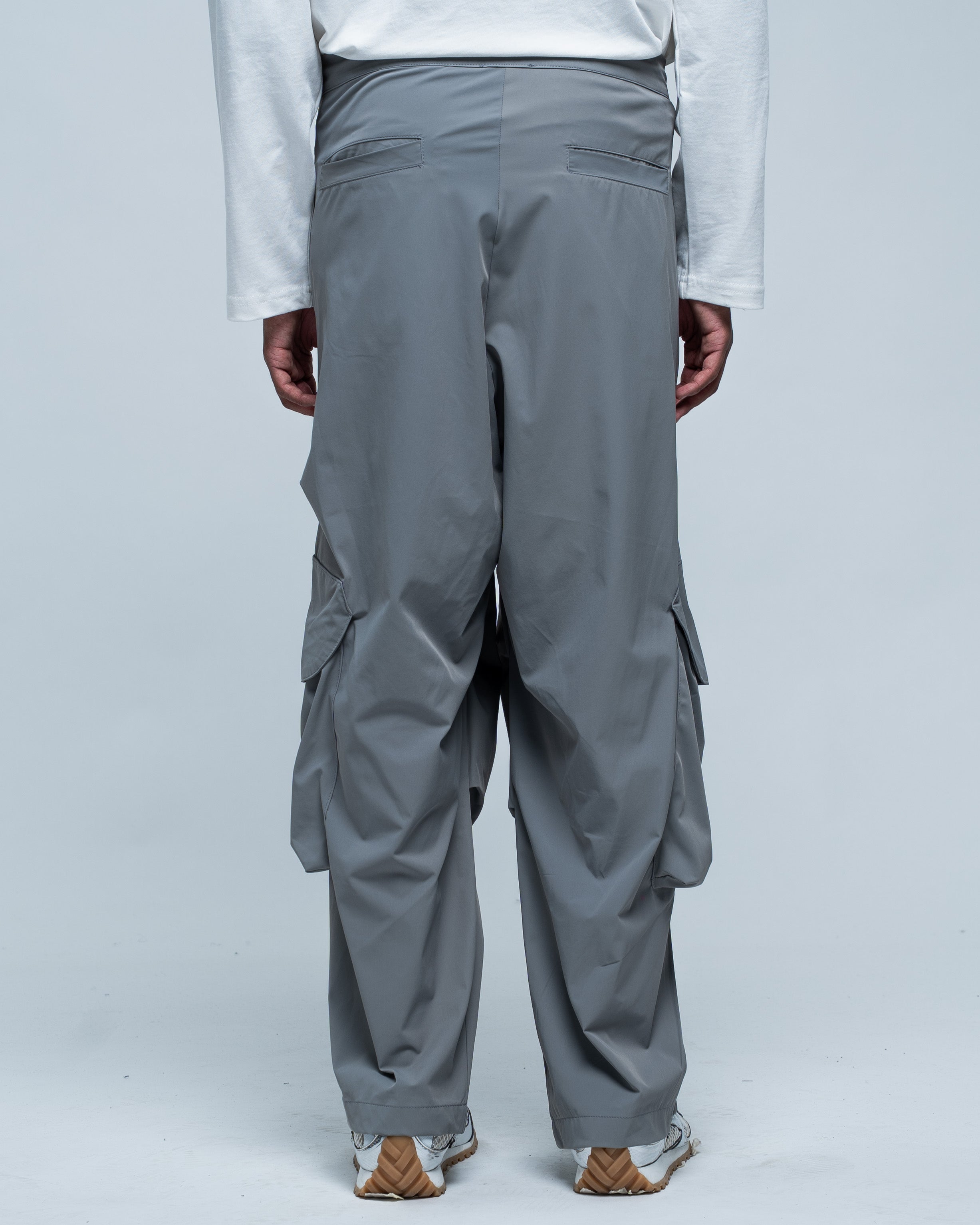 Utility Wide Cargo Nylon Grey