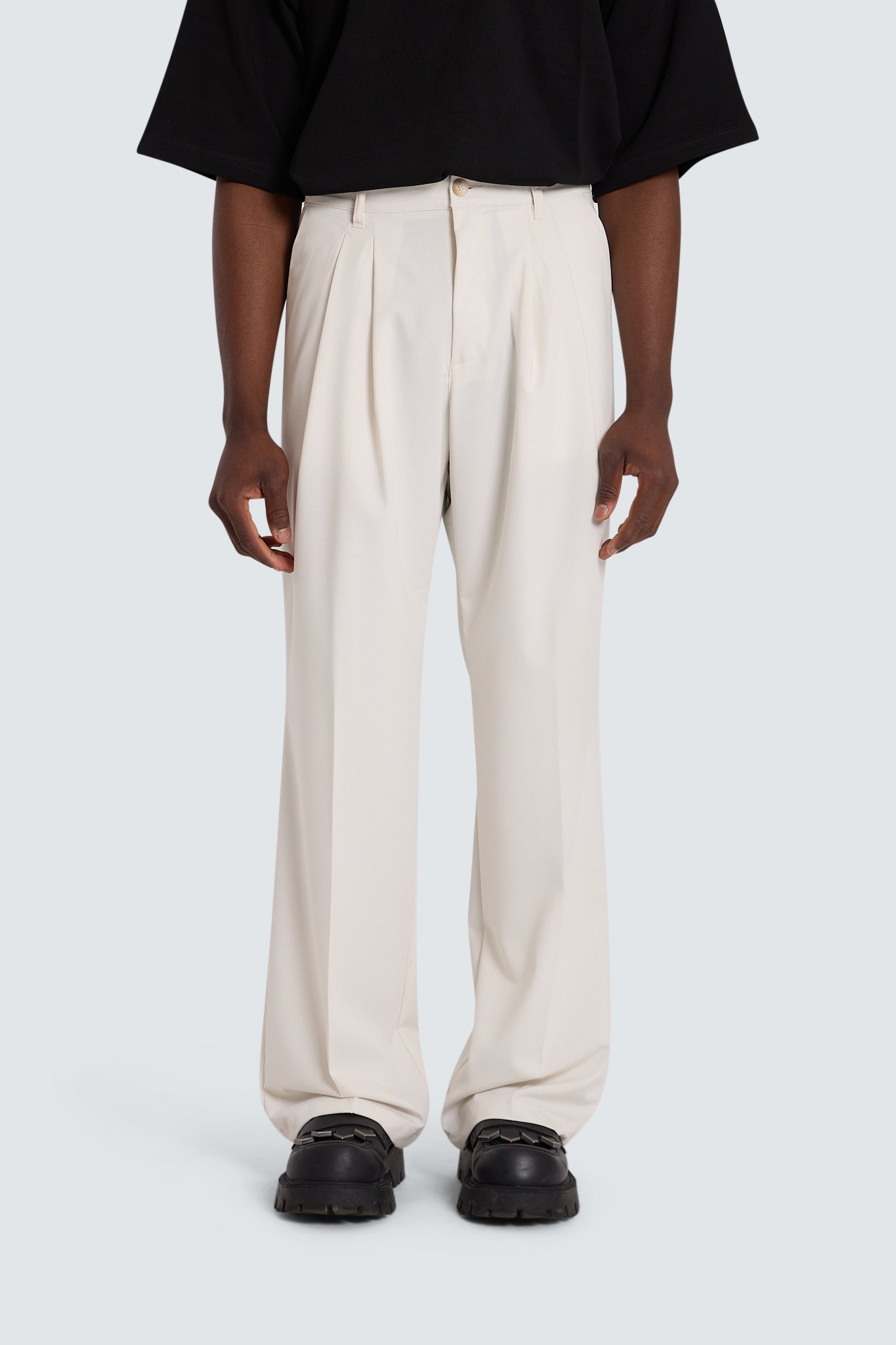 Ami Classic Fit Pant White