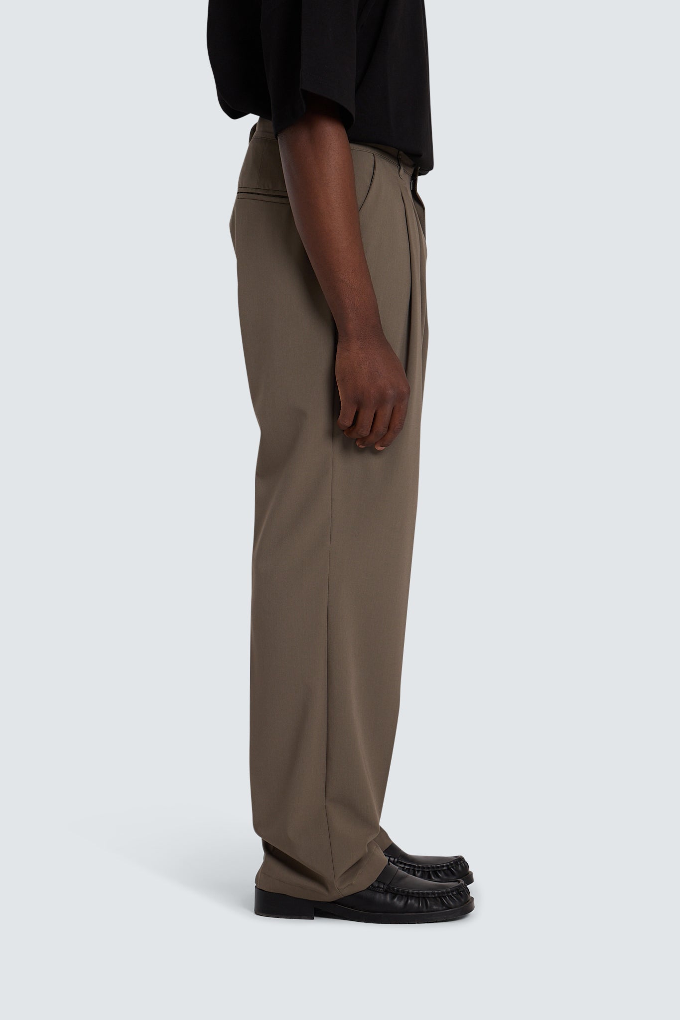 Ami Classic Fit Pant Green