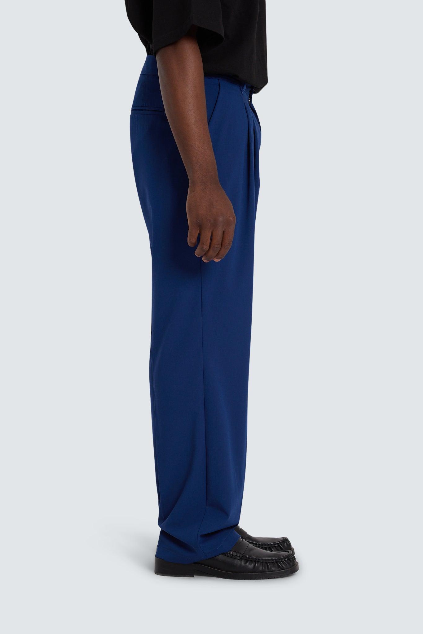Ami Classic Fit Pant Blue