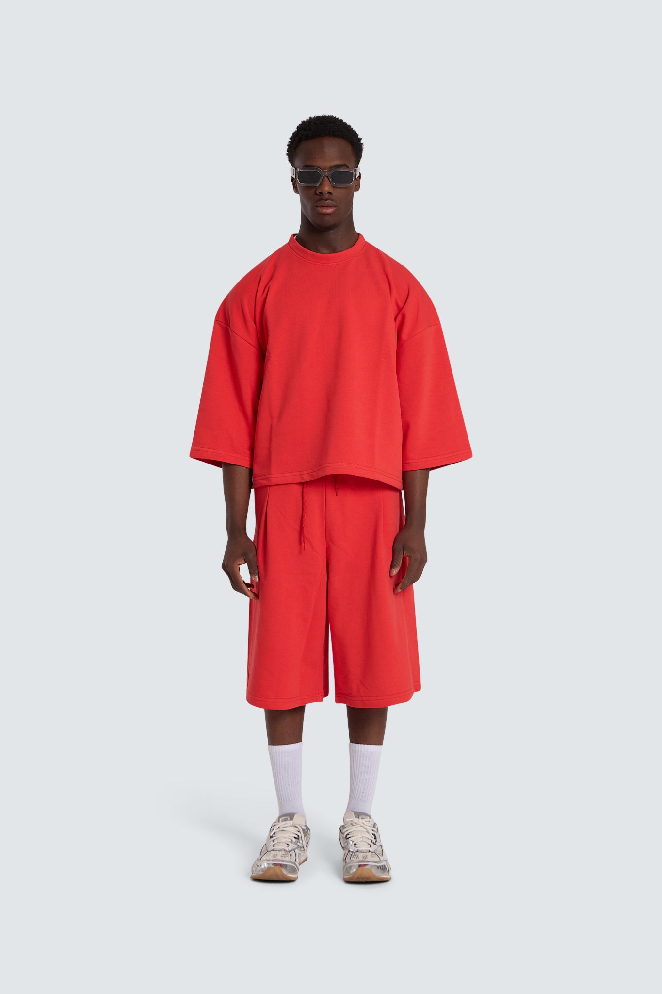 Essential Low Track Red
