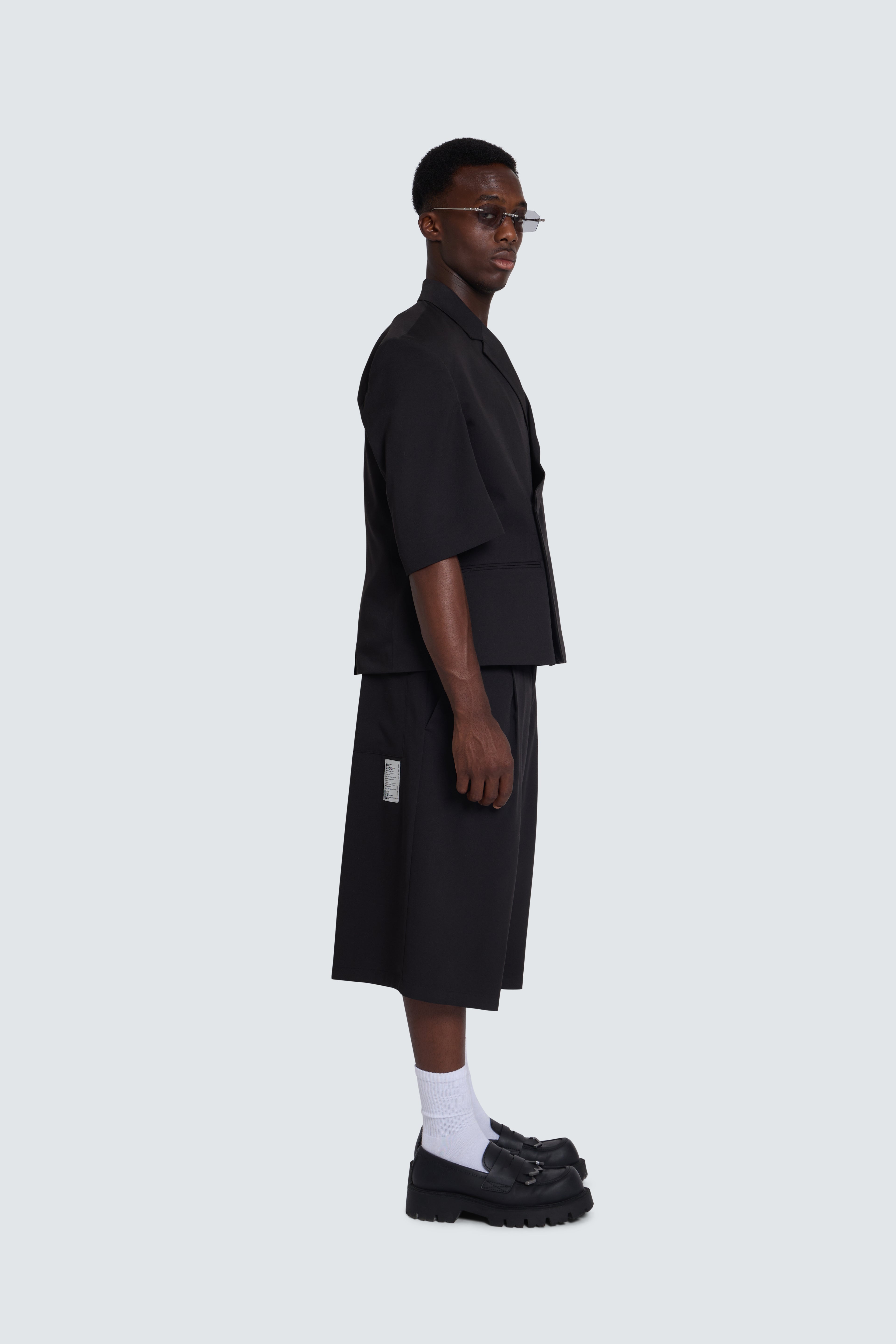 Studio Suit Light Black